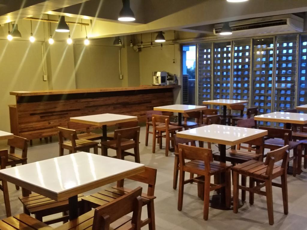 Brblock Boutique And Residences Makati City Zewnętrze zdjęcie